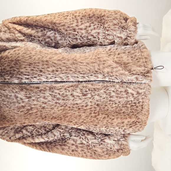 RUE+ Leopard Full zip fuzzy hoodie, Size 1X - Picture 5 of 17